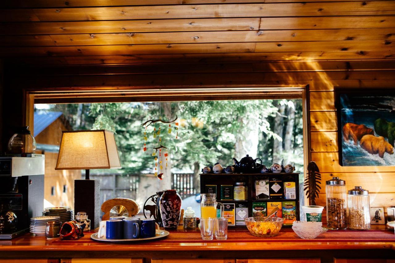 Skeena River House Bed&Breakfast Terrace Buitenkant foto